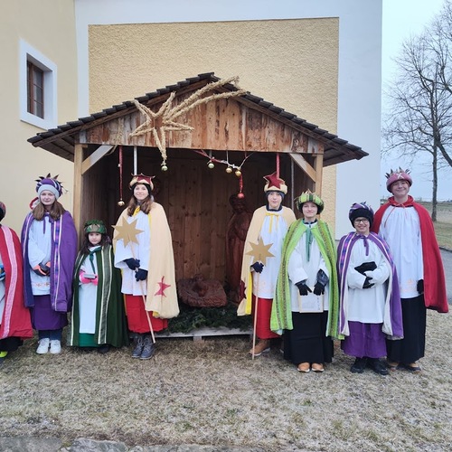 Rayn Schulmeister, Anika Zeilinger, Melissa Weidenauer, Savannah Schulmeister, Samuel Allinger, David Lindenbauer, Andreas Haider und Konstantin Allinger 